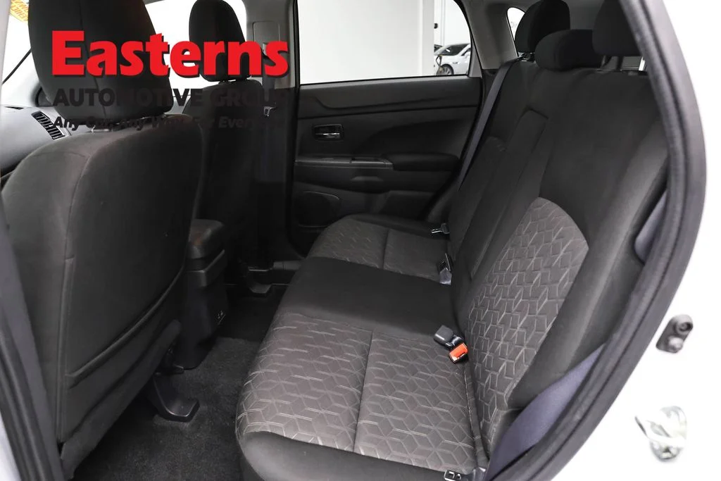 Used 2023 White Mitsubishi 2.0 LE image 21