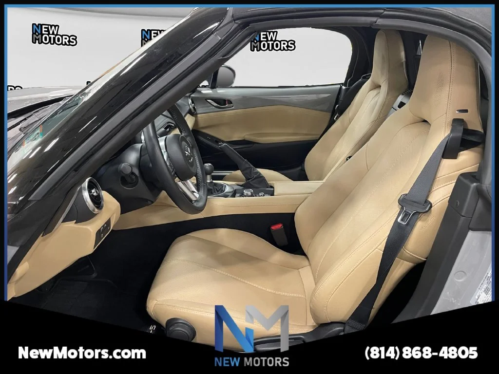 Used 2024 Aero Gray Mazda Grand Touring image 9