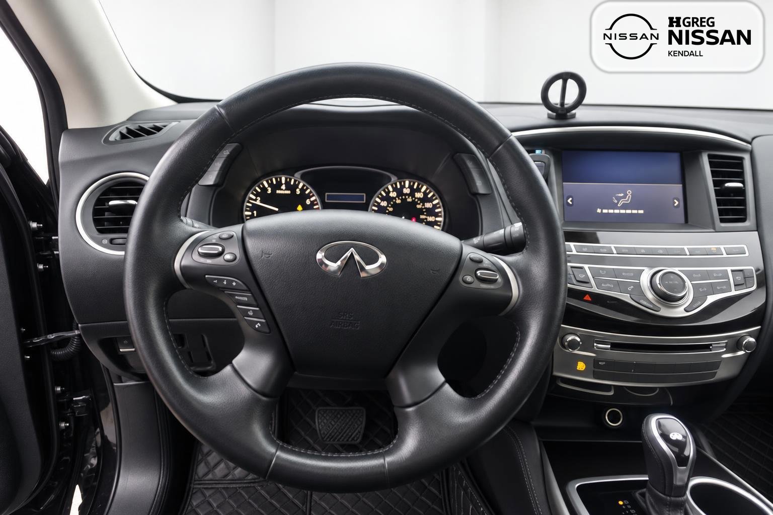 Used 2019 Black INFINITI PURE image 10