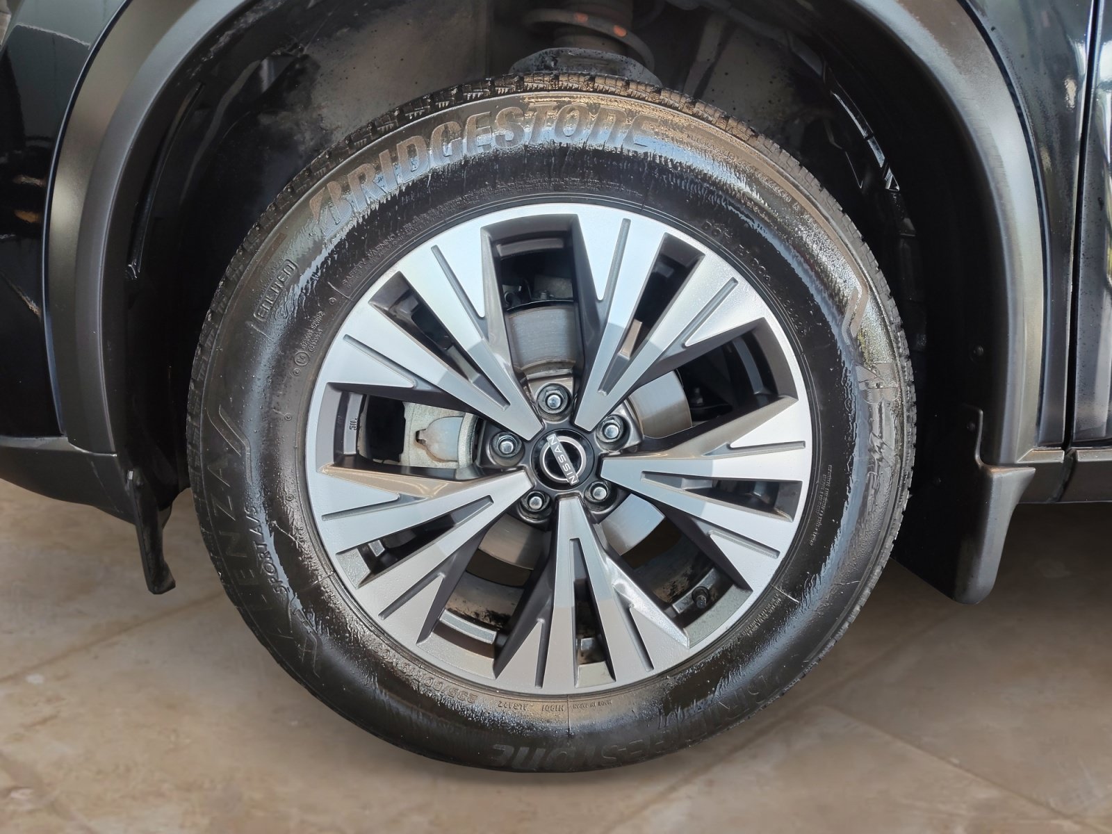 Used 2023 Super Black Nissan SV image 26