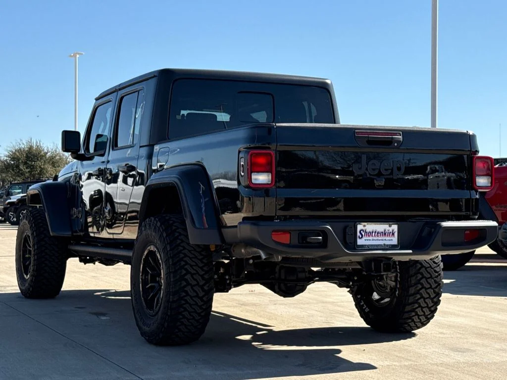 New 2025 Black Clear-Coat Exterior Paint Jeep Sport S image 7