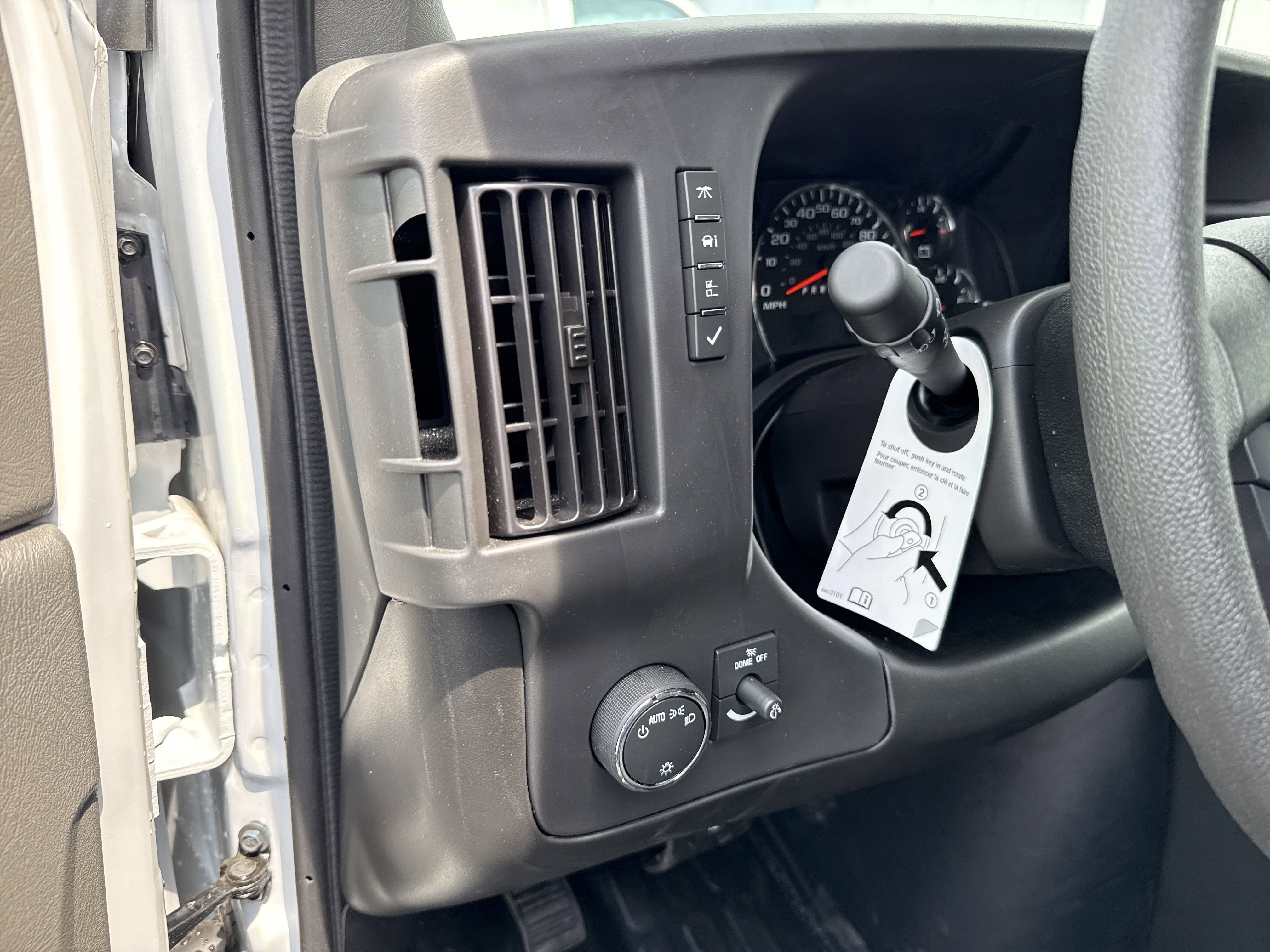 2025 Chevrolet Express Cargo Work Van - Photo 12