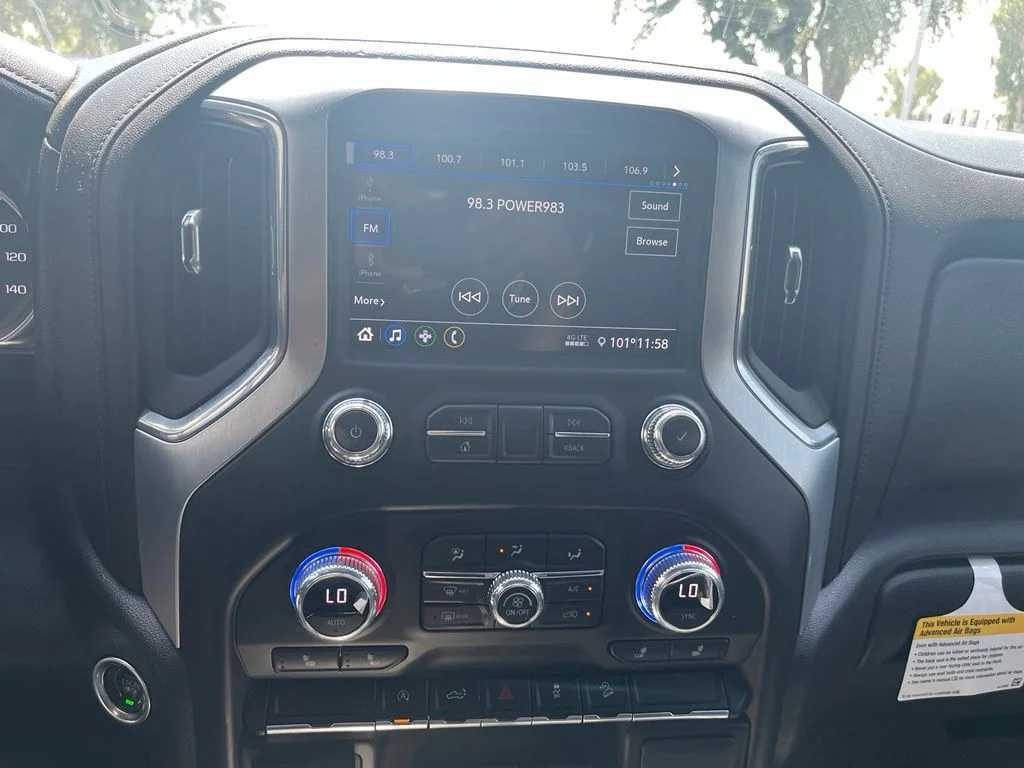 Used 2021 Gray GMC Elevation image 12