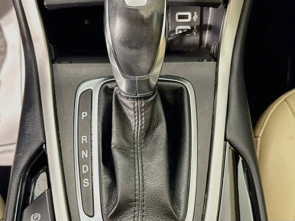 Used 2018 Red Ford SEL image 20