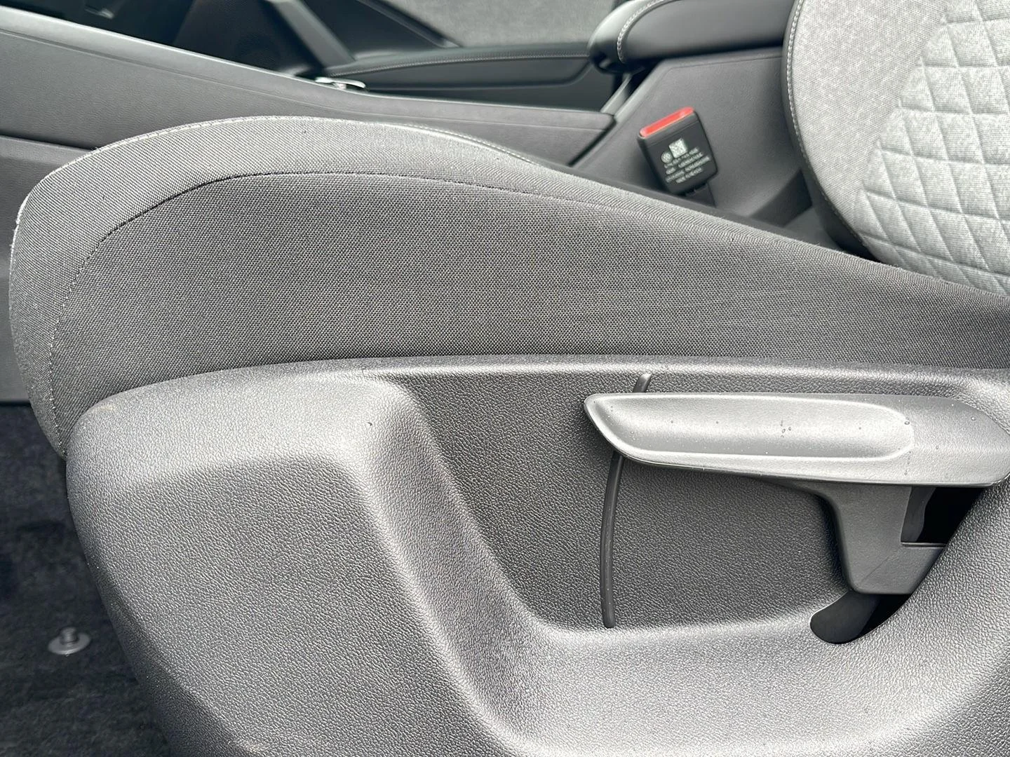 New 2026 Platinum Gray Metallic Volkswagen S image 20