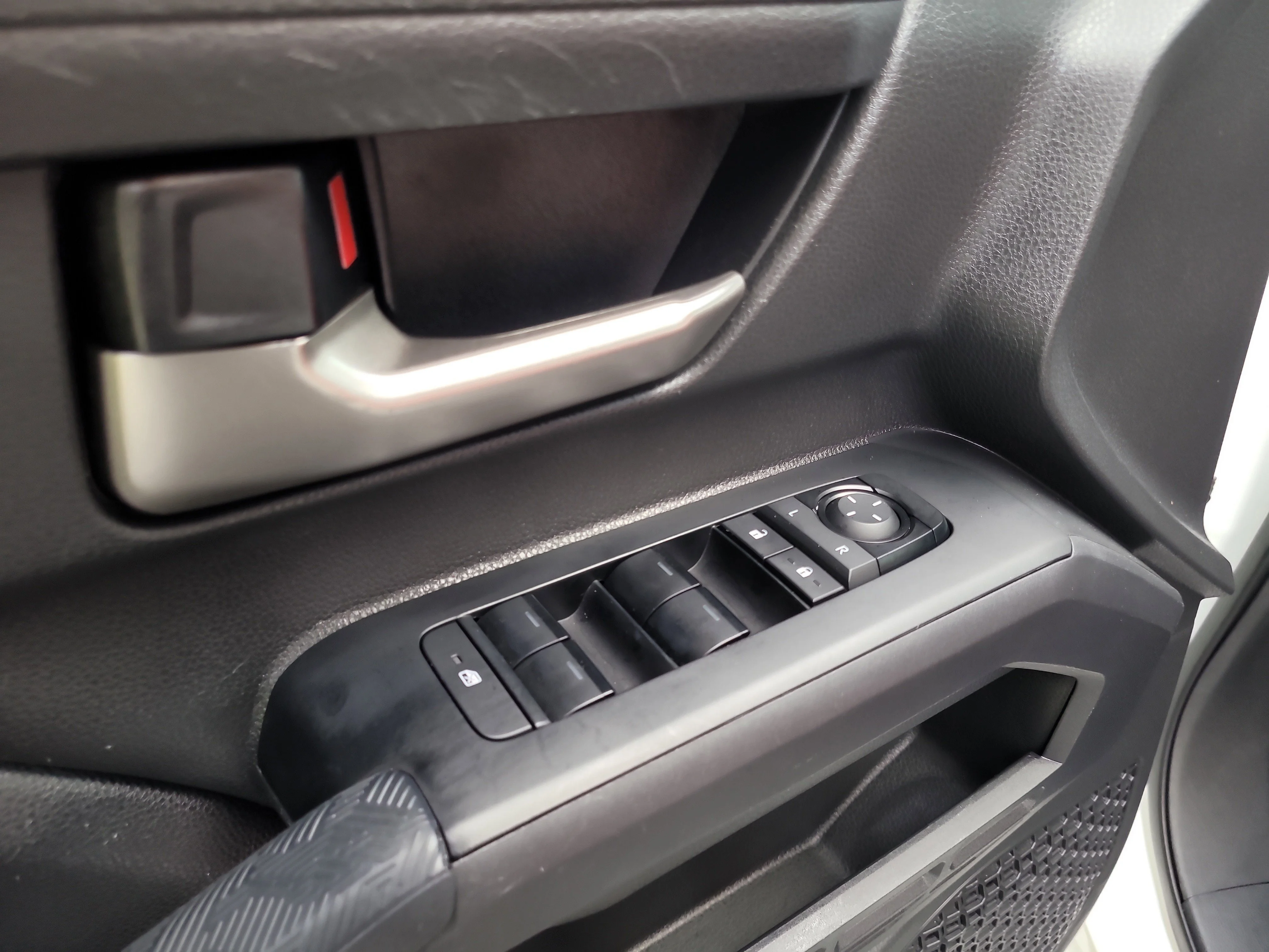 Certified Used 2025 Ice Toyota TRD Sport image 18