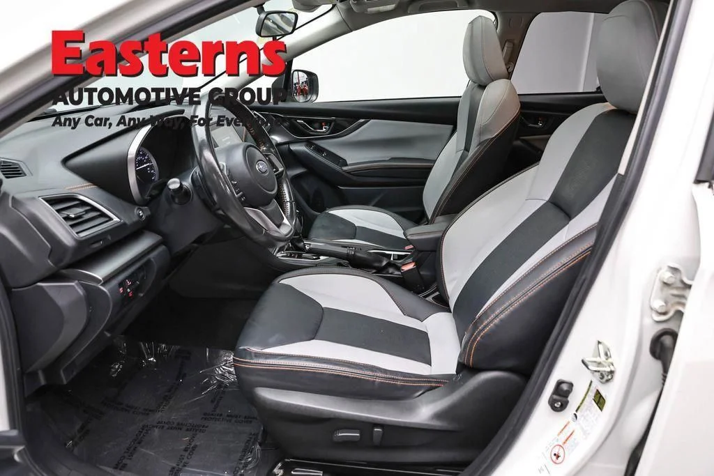 Used 2019 White Subaru 2.0i Limited image 16