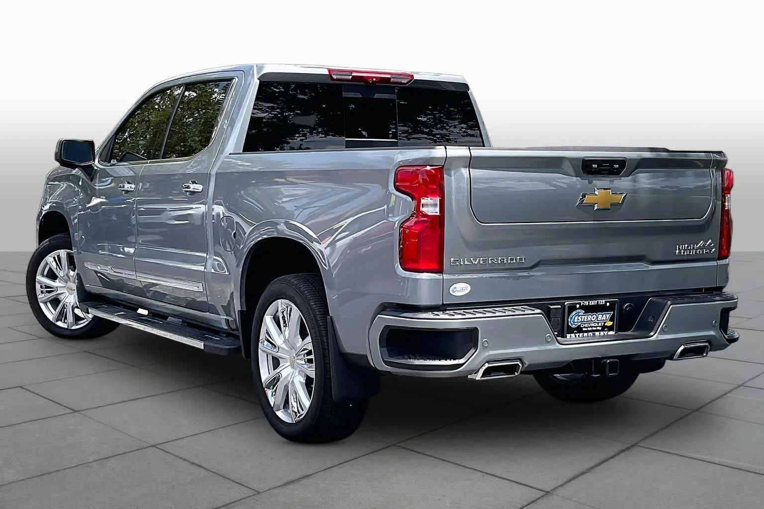 Used 2026 Sterling Gray Metallic Chevrolet High Country image 22