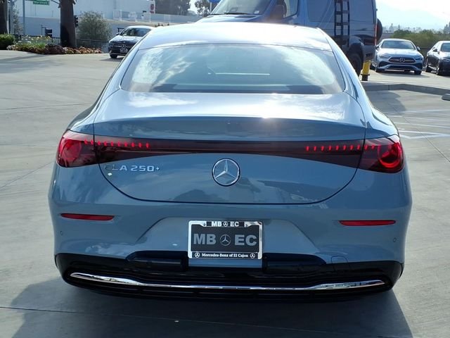 Certified Used 2027 Green Mercedes-Benz CLA 250+ image 23