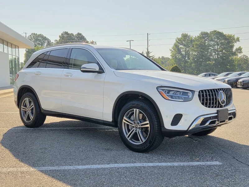 Used 2021 Polar White MERCEDES-BENZ GLC 300 SUV image 5