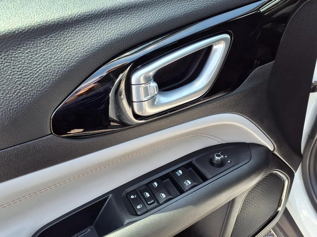 2025 Jeep Compass Limited - Photo 19