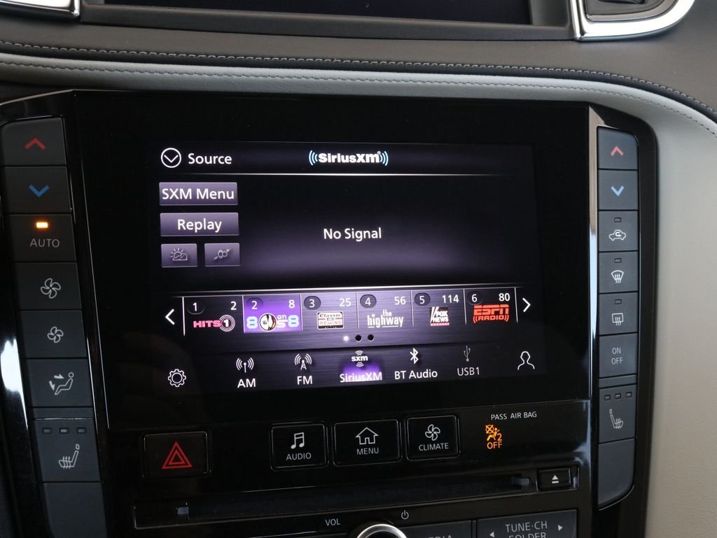 Certified Used 2023 Gray INFINITI LUXE image 17