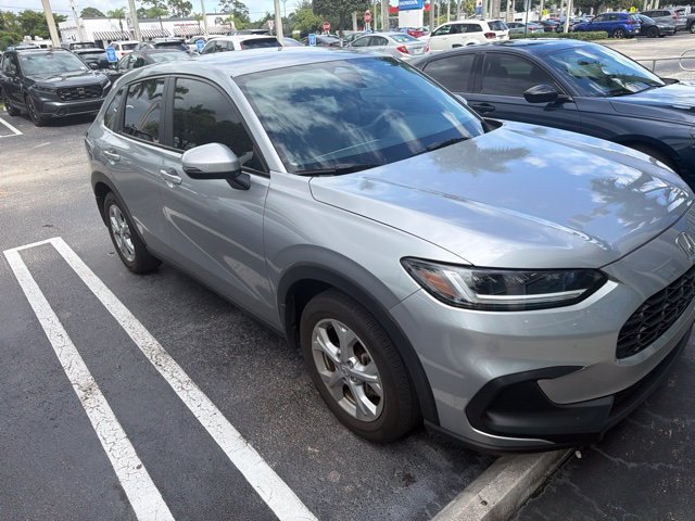 2025 Honda HR-V LX