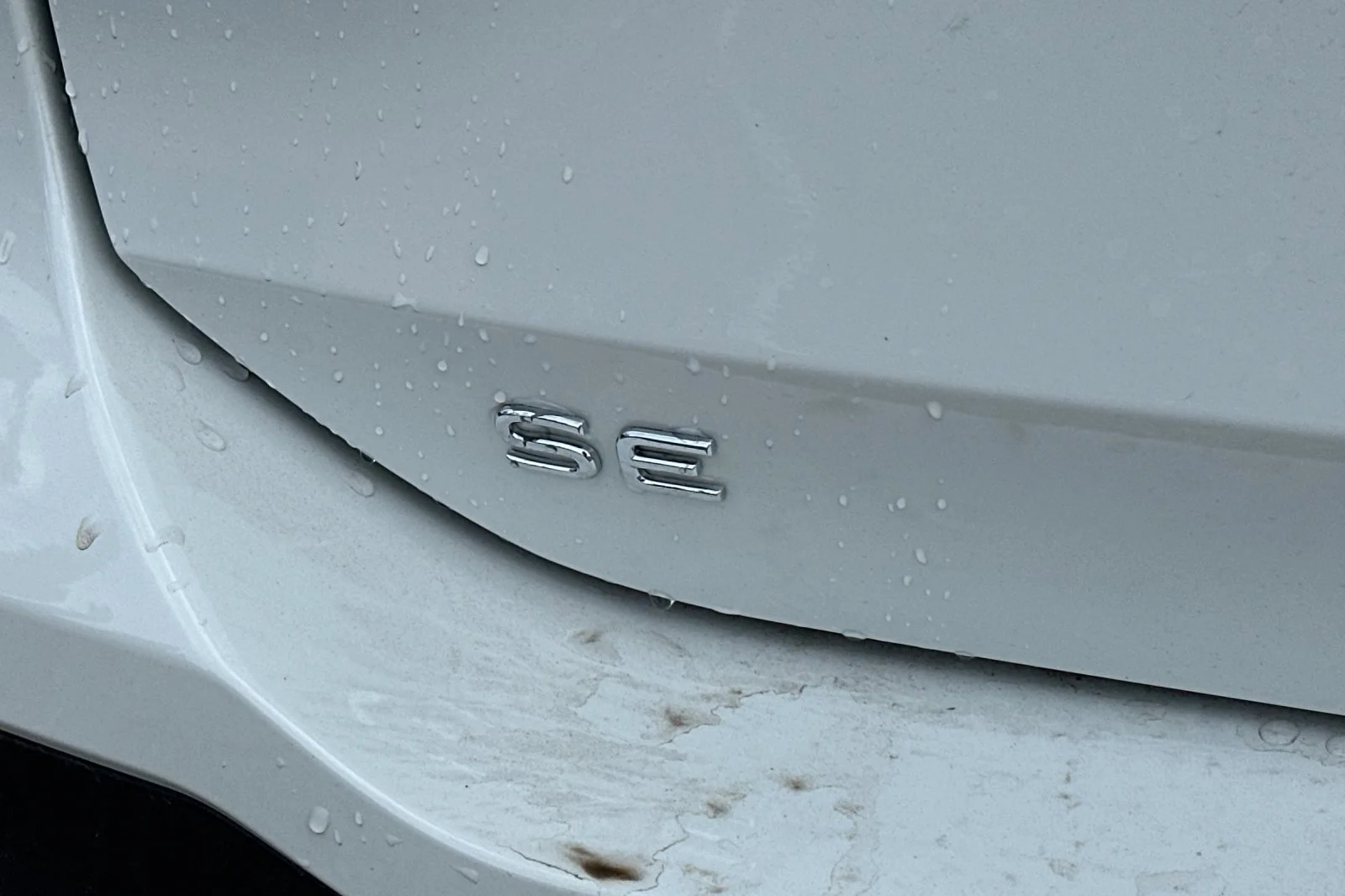 New 2026 Pure White Volkswagen SE image 26