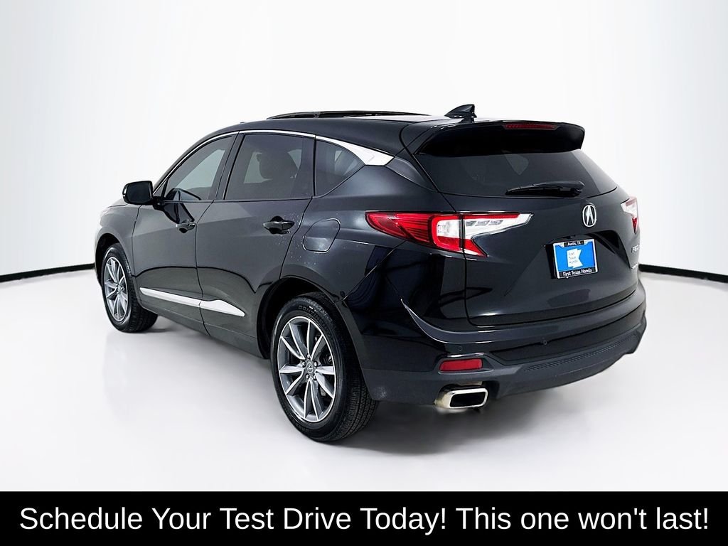 Used 2024 Majestic Black Pearl Acura Technology Package image 5