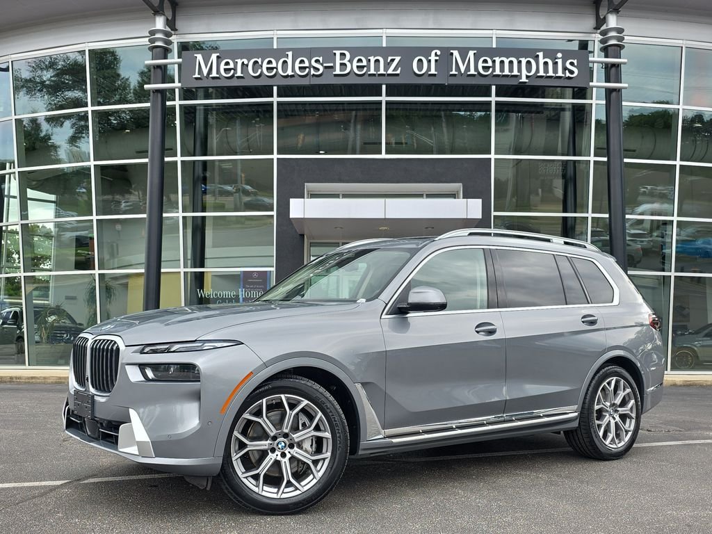 2024 BMW X7 xDrive40i's photo