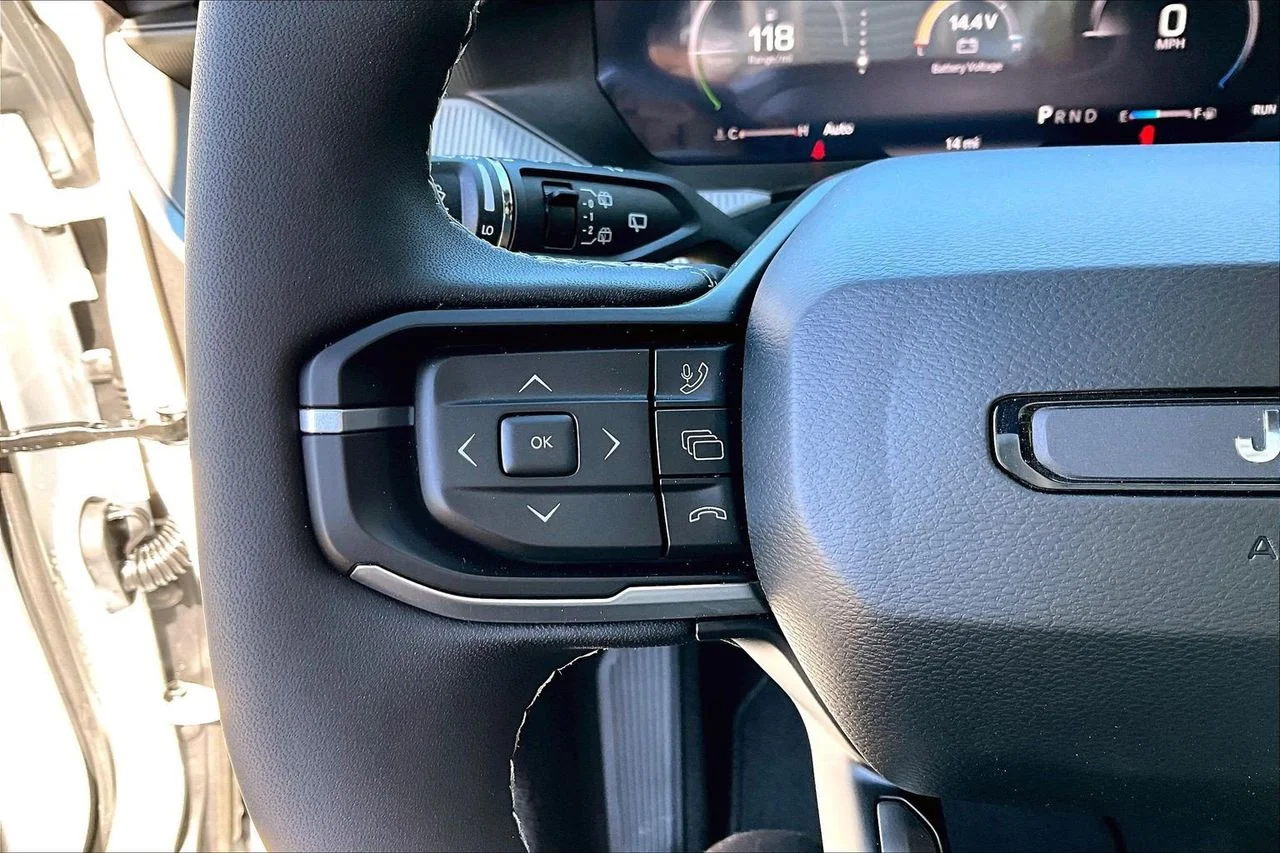 New 2026 Bright White Clearcoat Jeep Laredo image 24