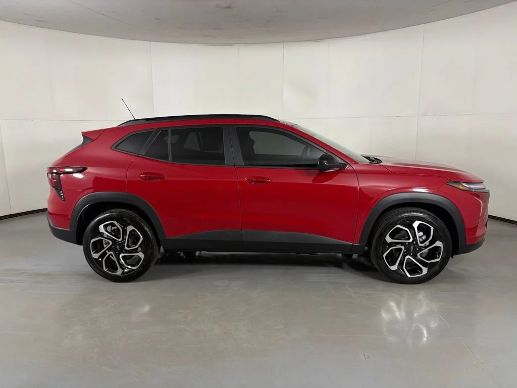 New 2026 Apex Red Chevrolet 2RS image 11