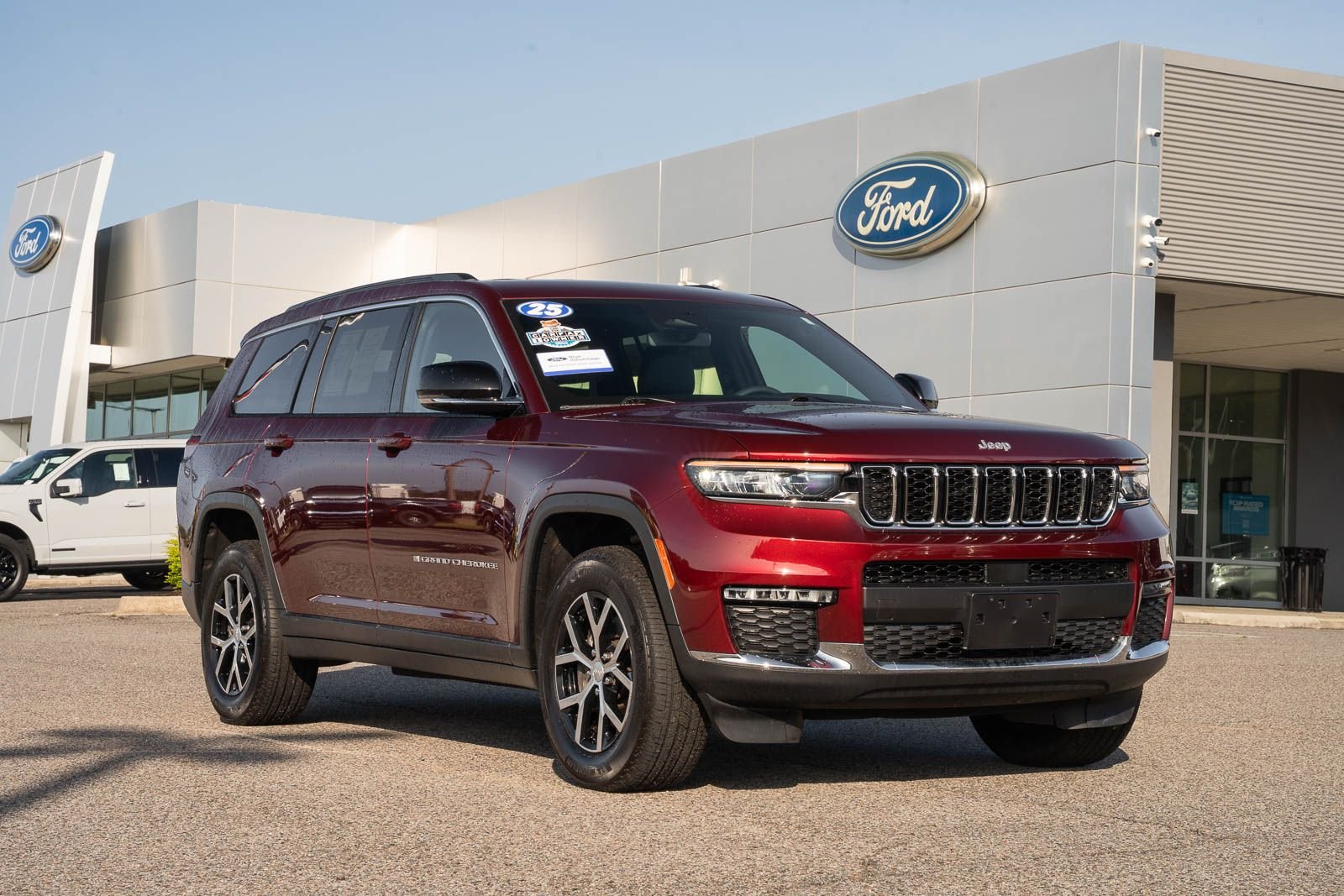 Certified Used 2025 Red Jeep Limited image 1