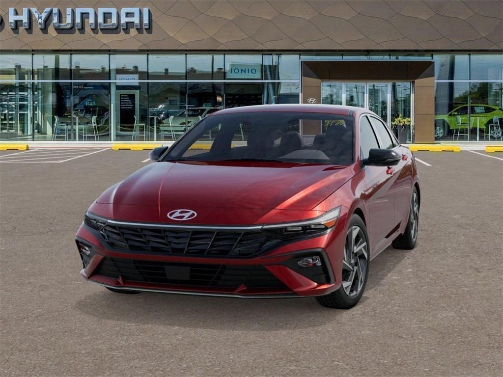 Used 2025 Red Hyundai SEL Sport image 6