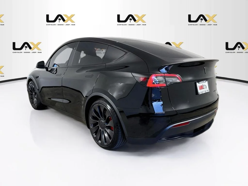 Used 2023 Black Tesla Performance image 4
