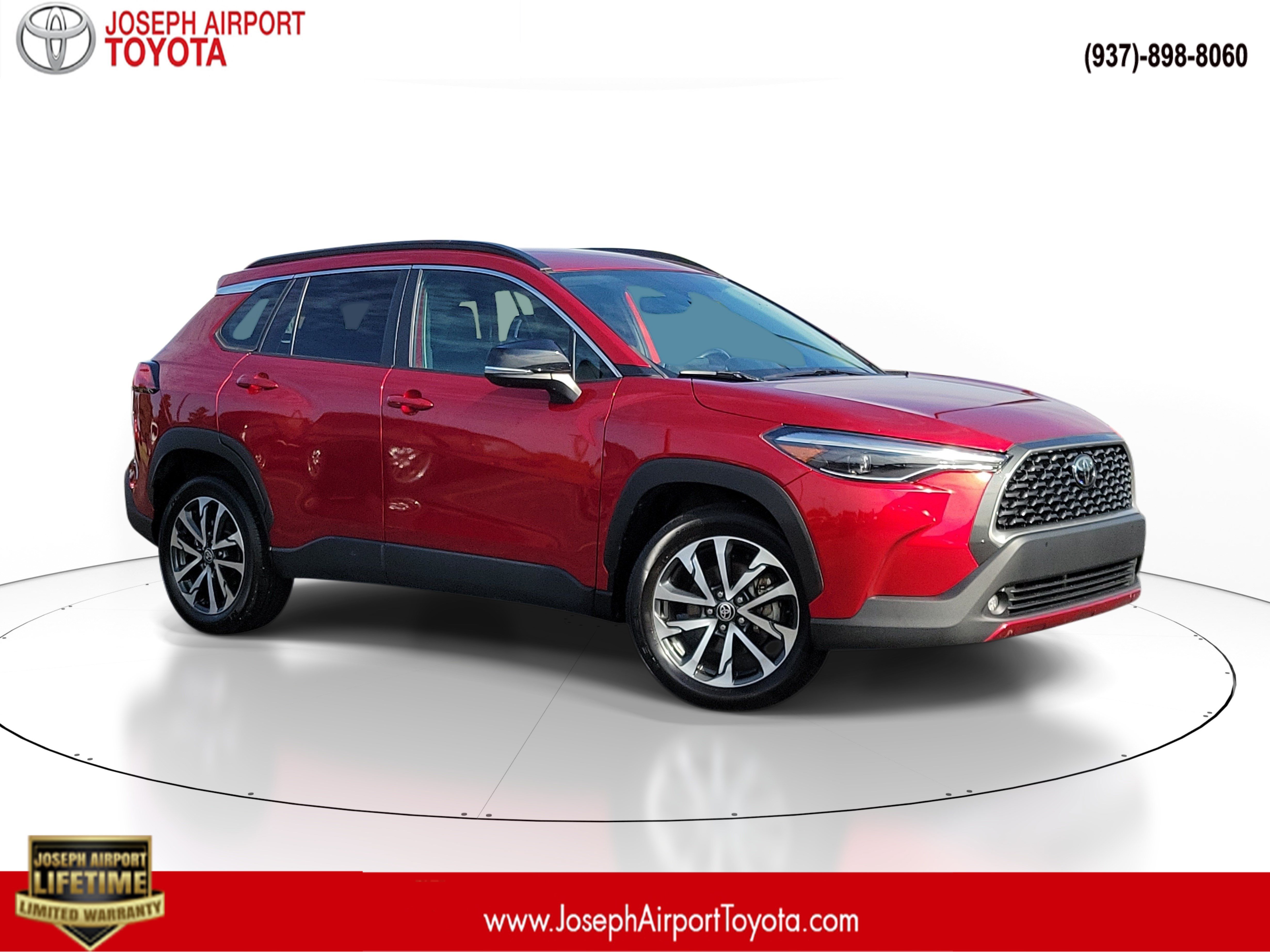 Used 2025 Red Crystal Toyota XLE image 1