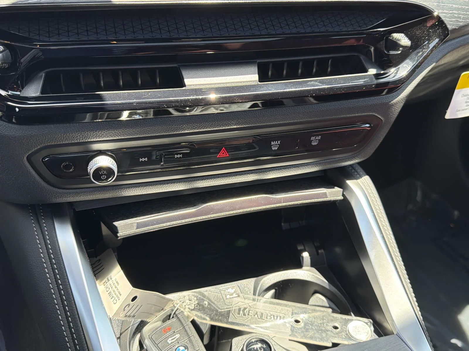 New 2026 Brooklyn Grey Metallic BMW xDrive40 image 23