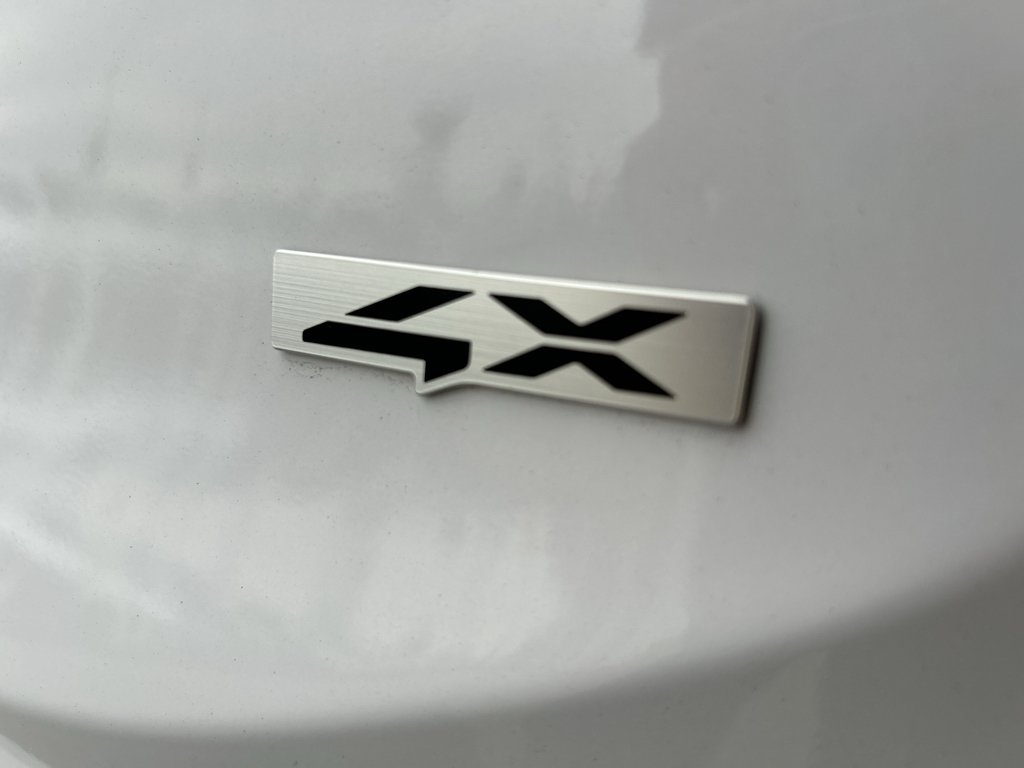 Certified Used 2025 Glacial White Pearl Kia SX image 9