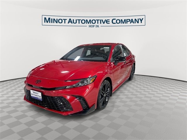 2026 Toyota Camry SE photo 4