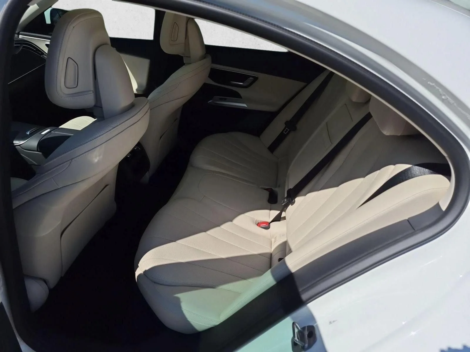 Used 2026 Polar White Mercedes-Benz E 350 image 20