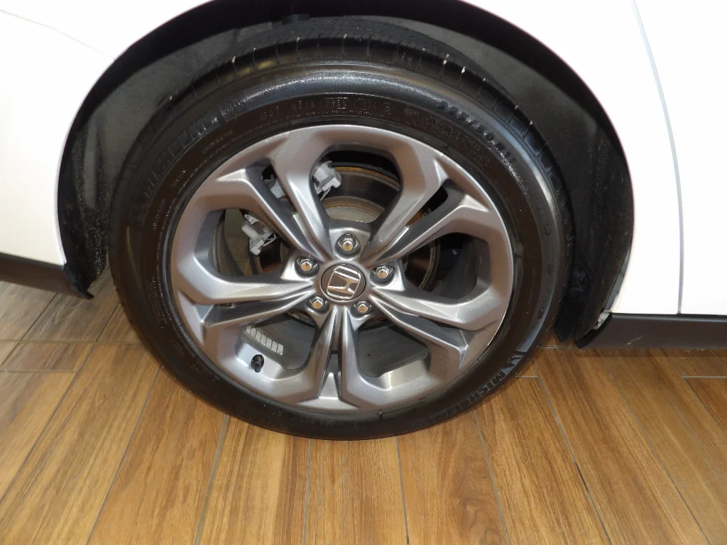Used 2024 WHITE Honda EX image 5