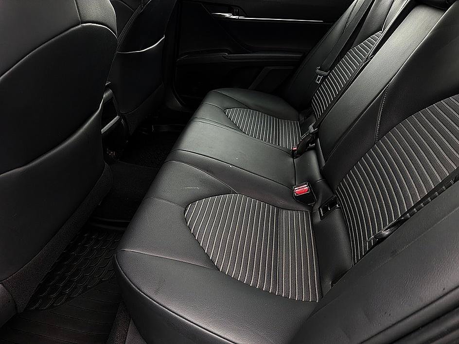 Used 2021 Midnight Black Metallic Toyota SE image 7