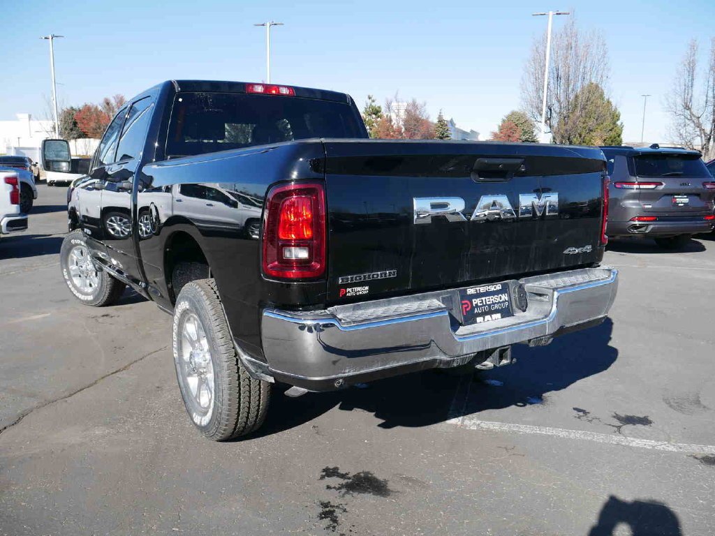 New 2026 Diamond Black Crystal Pearl-Coat Exterior Paint RAM BIG HORN image 11