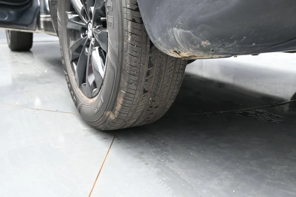 Used 2025 Gray Mazda 2.5 S Select Package image 27