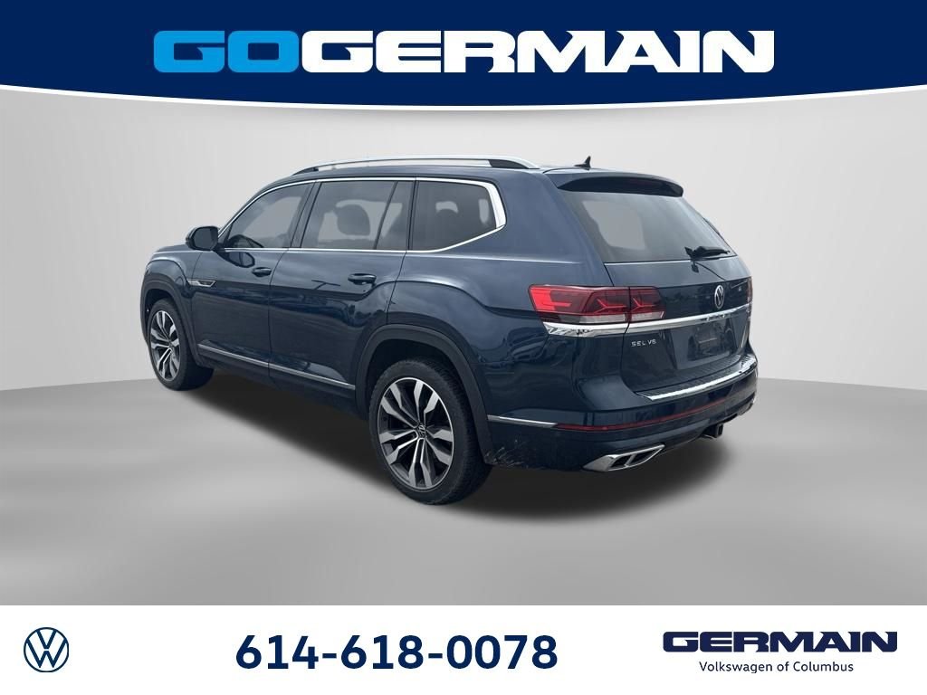 Used 2021 Blue Metallic Volkswagen 3.6L V6 SEL Premium R-Line image 4