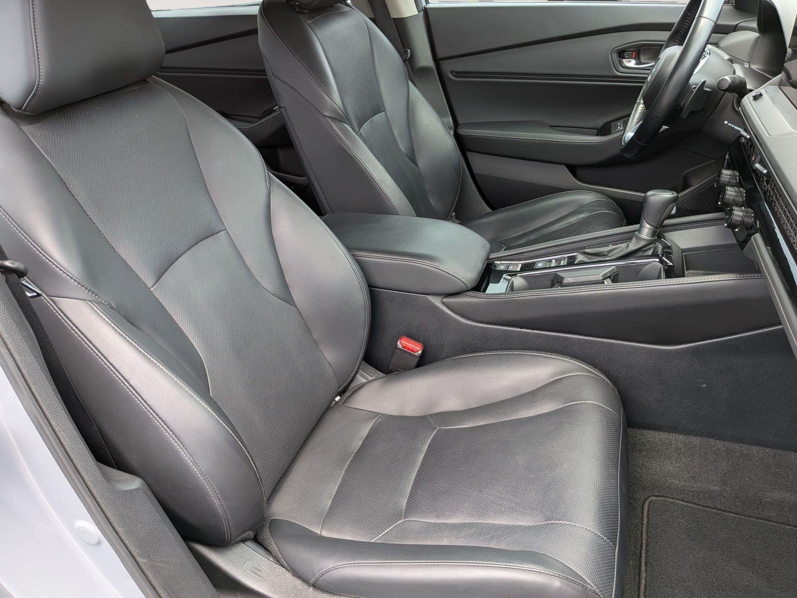 Used 2024 Urban Gray Pearl Honda Touring image 61