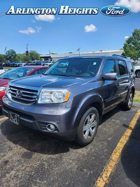 Used 2014 Gray Honda Touring image 1