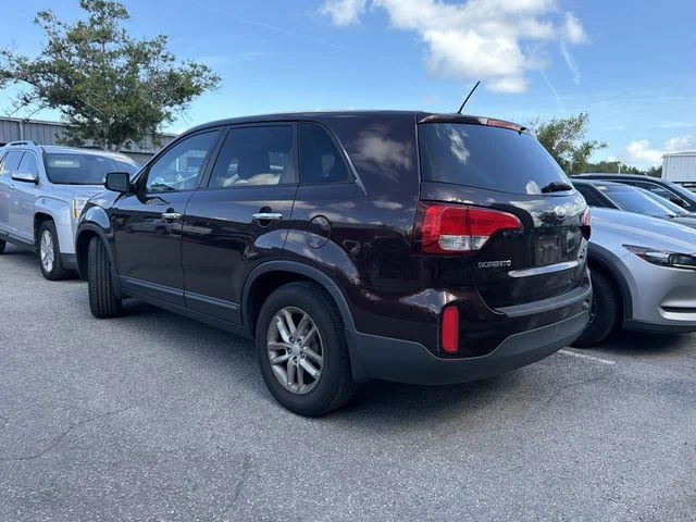Used 2014 Red Kia LX image 3