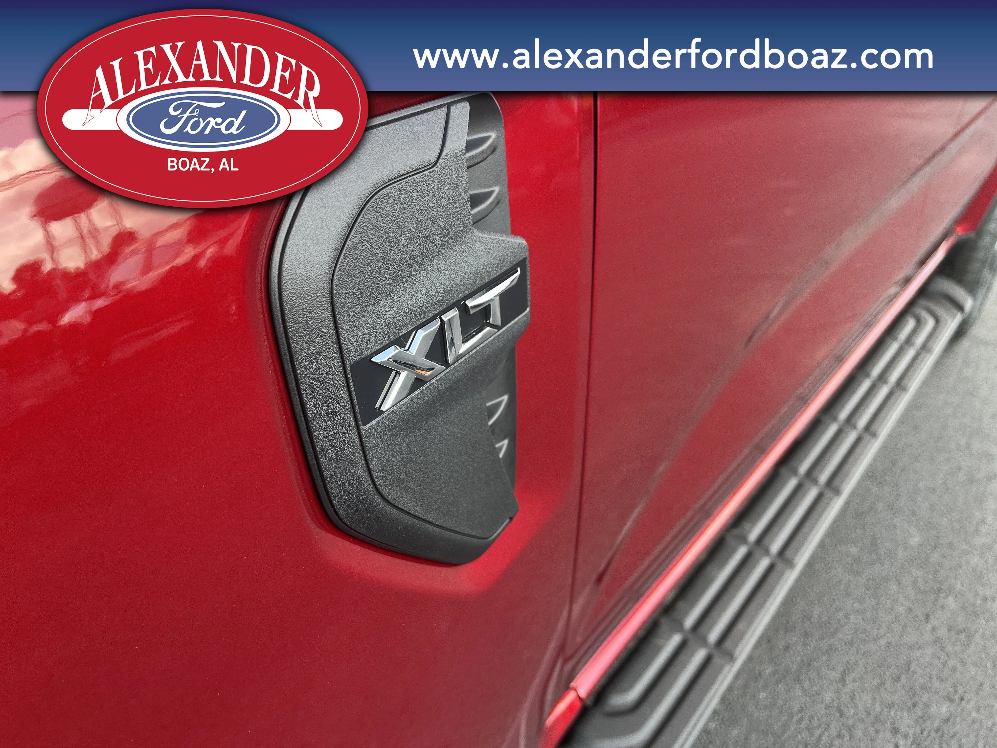 New 2026 Ruby Red Metallic Tinted Clearcoat Ford XLT image 7
