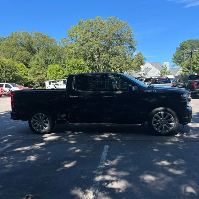 Used 2019 Black Chevrolet High Country image 3