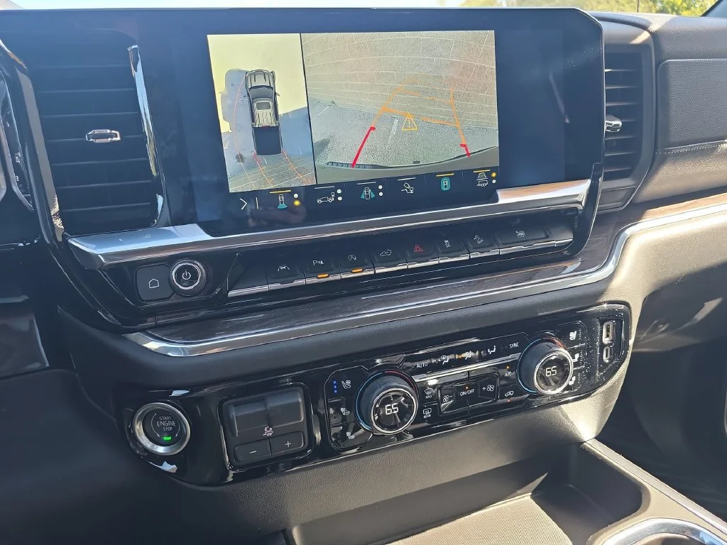 2023 Chevrolet Silverado 1500 LTZ - Photo 15
