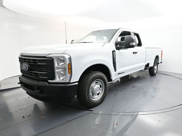 New 2026 Oxford White Ford F-350® XL image 44
