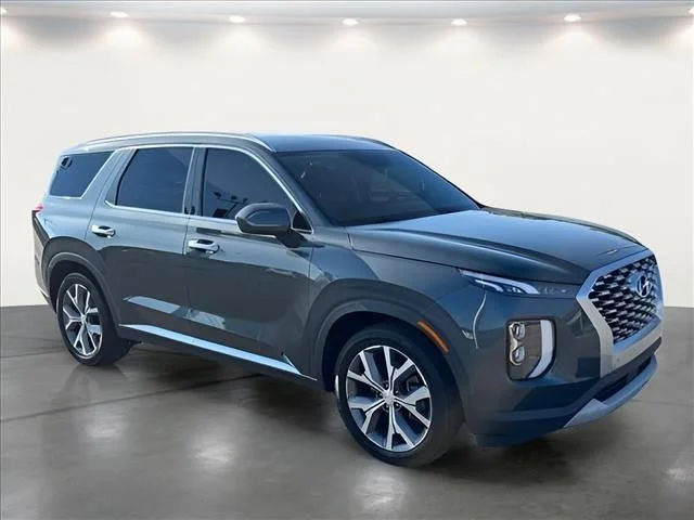 Used 2022 Gray Hyundai SEL image 2