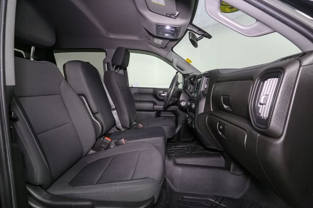 Used 2022 Black Chevrolet Custom image 17