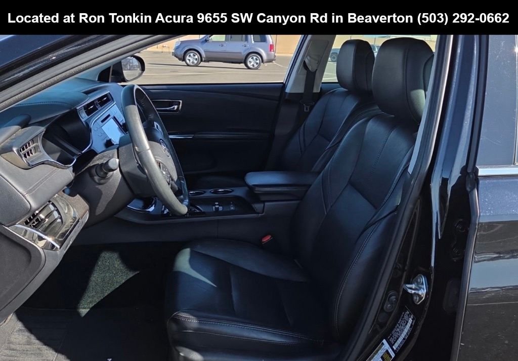Used 2018 Midnight Black Metallic Toyota XLE Plus image 7