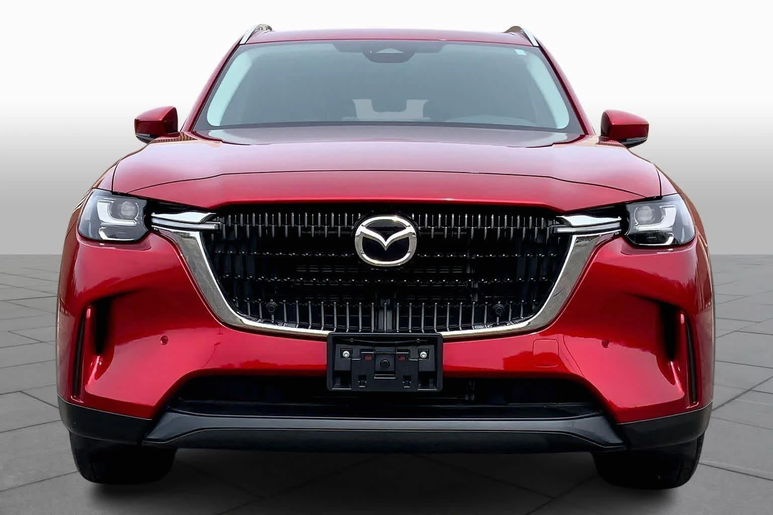 Certified Used 2025 Soul Red Crystal Metallic Mazda Preferred Package image 4