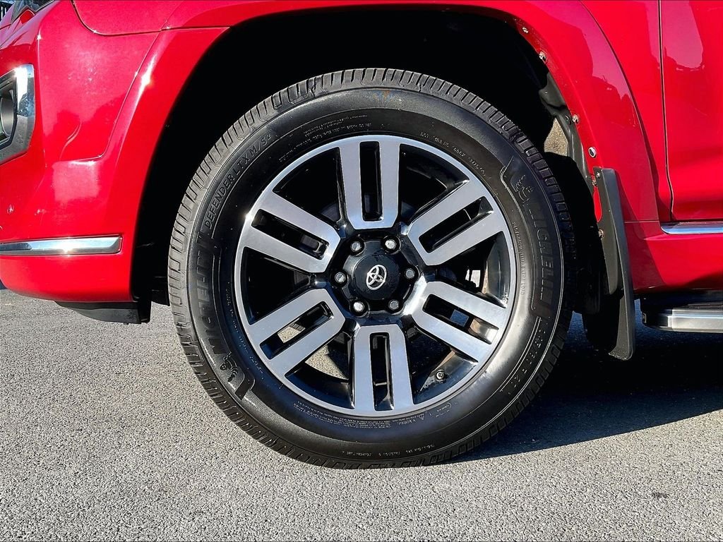 Used 2016 Barcelona Red Metallic Toyota Limited image 7