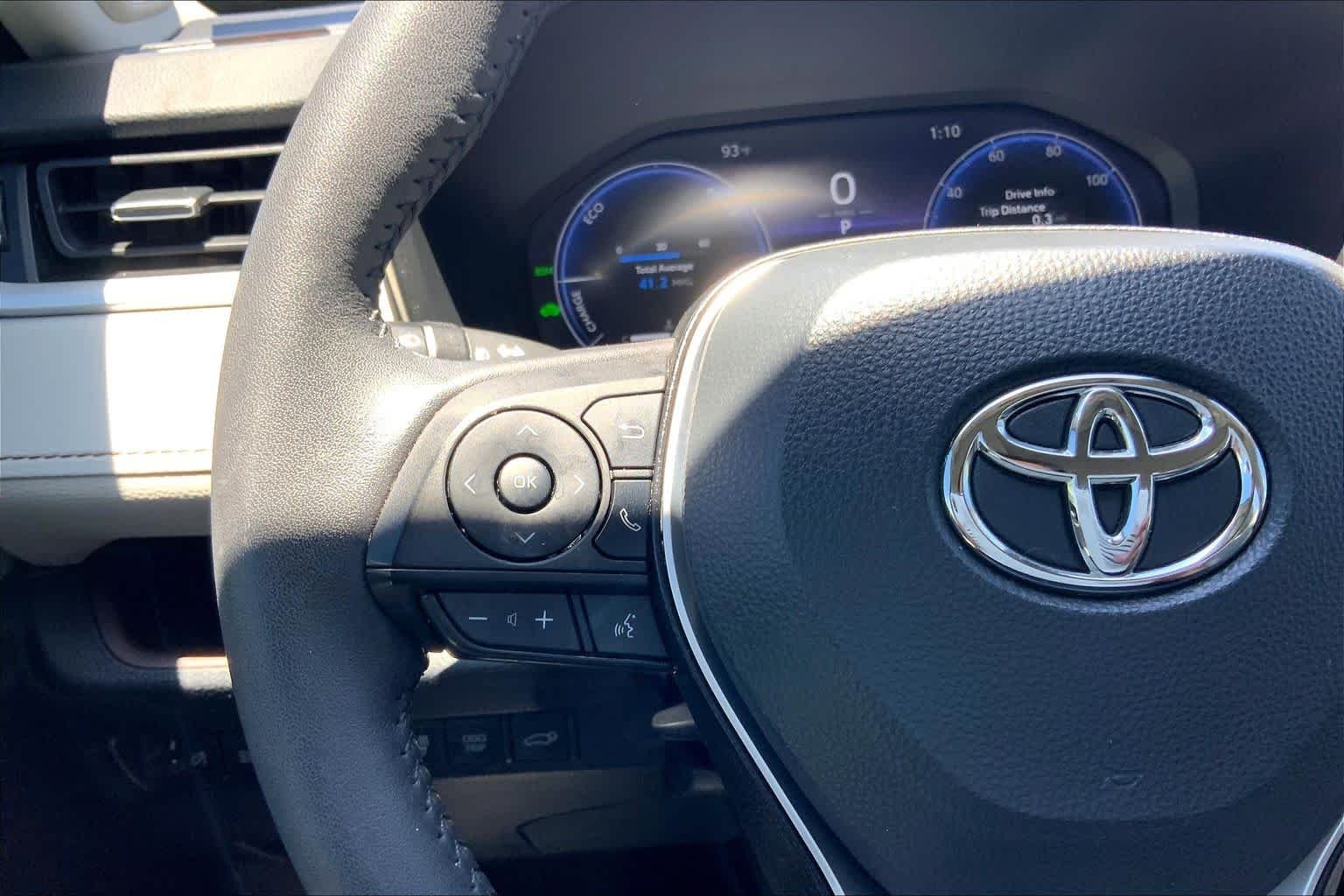 Used 2023 Blueprint Toyota Hybrid Limited image 21