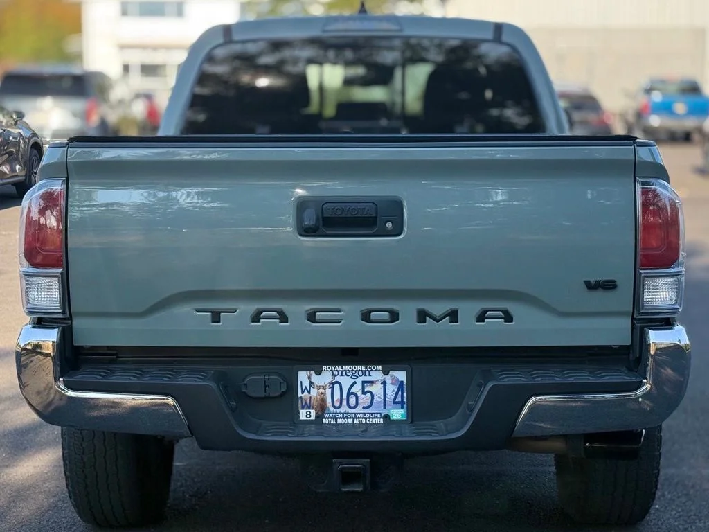 Certified Used 2022  Toyota TRD Off-Road image 4