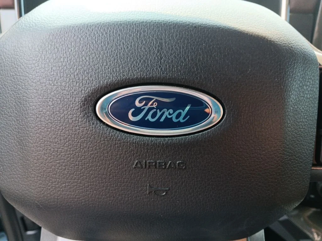 Used 2023 Blue Ford Lariat image 21